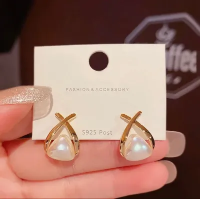 Pearl Triangle Geometric Stud Earrings